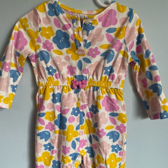 Joe Fresh baby girl romper - Picture 3 of 7